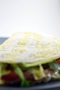 Bir plaka üzerinde Brezilyalı tapyoka