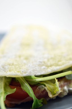 Bir plaka üzerinde Brezilyalı tapyoka