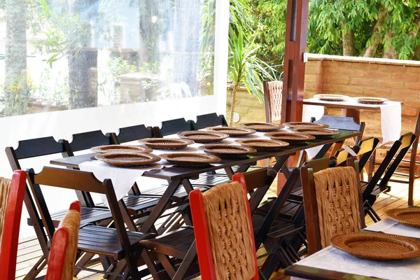 restoranda yer ayarı