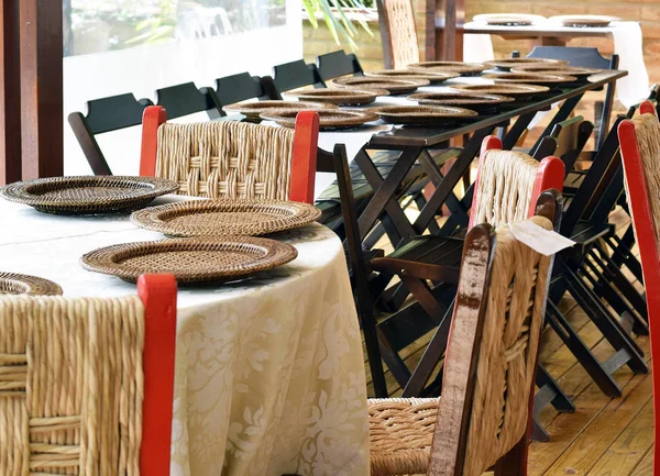 restoranda yer ayarı