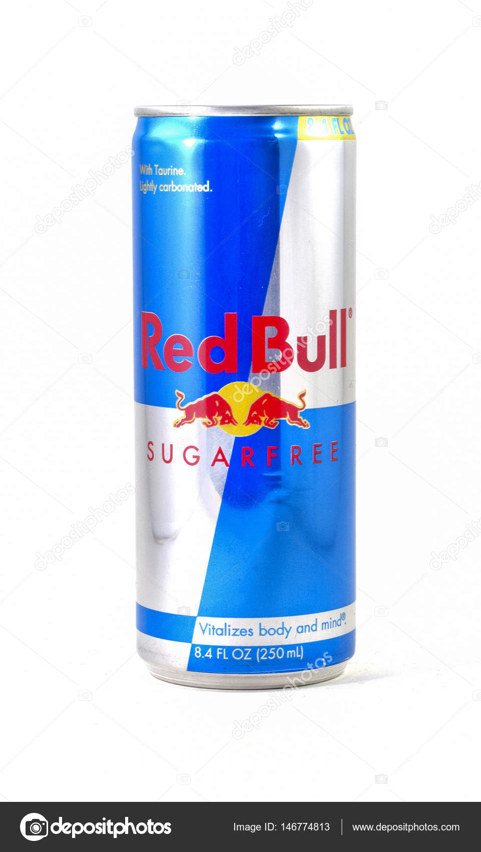 红牛能量饮料的可以—— 库存社论照片© cabecademarmore #146774813