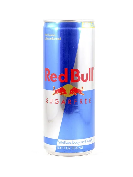 Bir kutu red bull enerji içeceği — Stok fotoğraf