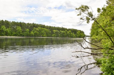 Huzurlu tatlı su Gölü
