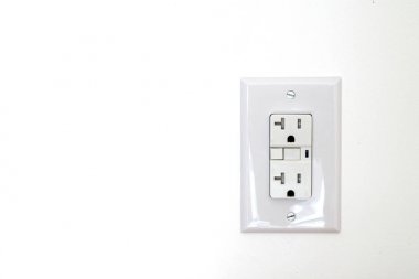 Beyaz elektrik soketi