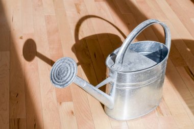 Retro metal sulama olabilir