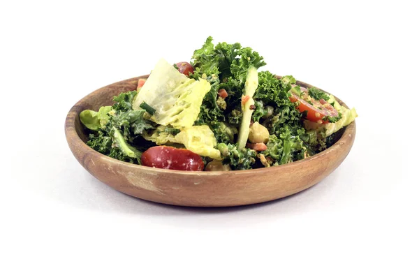Rauwe Veganist Salade Een Houten Plaat Geïsoleerd — Stockfoto