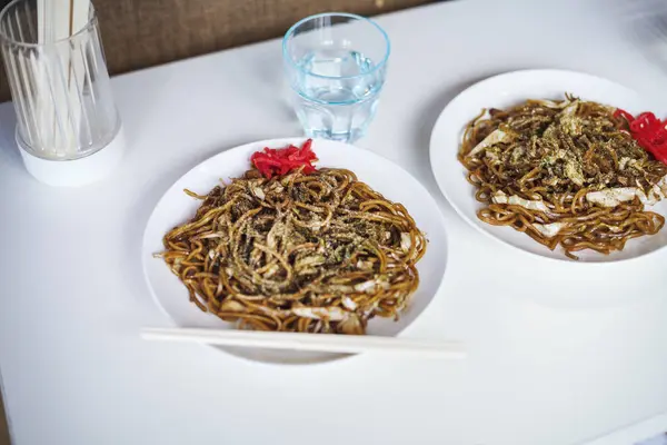 Two plates of Soba noodles — Stock Photo, Image