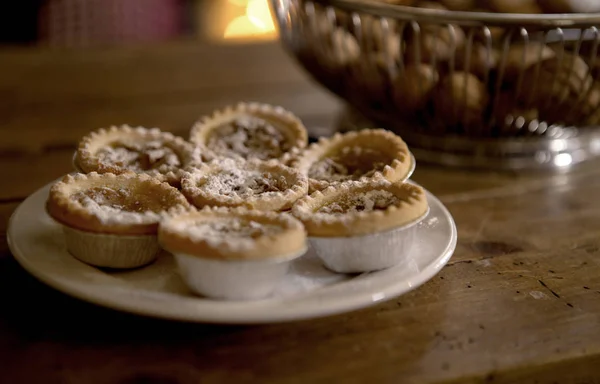 Plate of mince pies — Stock Photo, Image