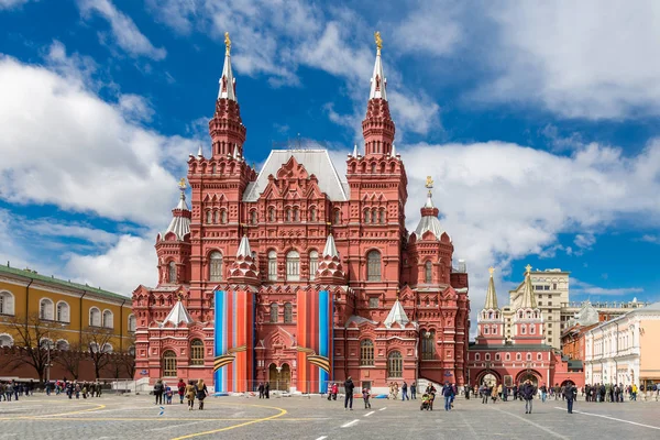 23. April 2017. Historisches Museum auf dem Roten Platz in Moskau, ru — Stockfoto