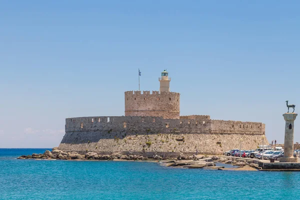 Fort St. Nicholas ve Mandraki Port Rhodes Town