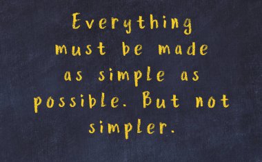 Siyah karatahtaya Tebeşir Bilgisi Yazısı