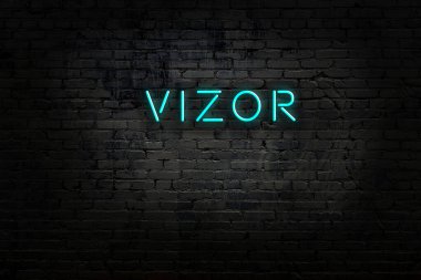 Duvara yazı yazan neon levhası
