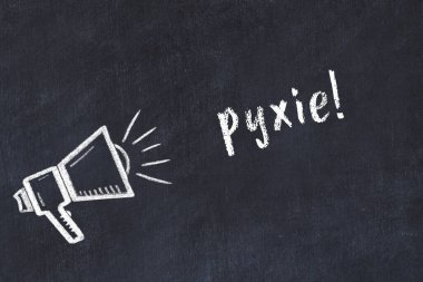 Hoparlör ve yazıt pili tebeşiri.