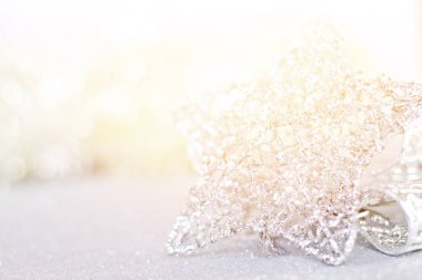 Parlak arka plan bokeh parlak Gümüş Yıldız süsler