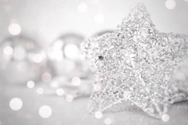 Yıldız ve parlak arka plan bokeh parlak gümüş süs