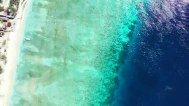 Deniz kenarında tatil geçmişi. Bali 'deki deniz sahnesi.