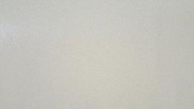 Sahil şeridindeki sığ suyun yakın görüntüsü. Bora Bora 'nın egzotik doğası, Fransız Polinezyası. 