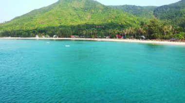 Bali 'de tatil sırasında deniz kenarında.