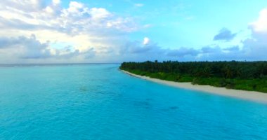 Tropik deniz kıyısı. Tayland 'a yaz yolculuğu.
