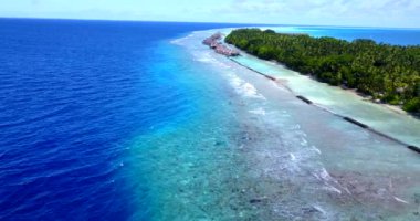 Denizci geçmişi en tepeden görülüyor. Tayland 'a yaz yolculuğu.