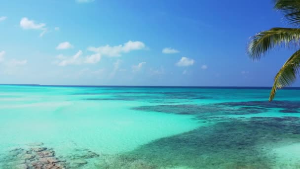 Levendige Turquoise Zee Bij Zonnig Weer Exotische Vakantie Malediven Zuid — Stockvideo