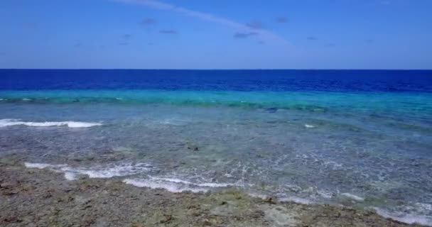 白天平静的大海 巴厘阳光明媚的夏季 — 图库视频影像
