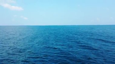 Parlak deniz manzarası doğal arka plan. Bahamalar cennet sahnesi, Karayipler. 