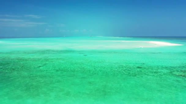 Caminho Areia Branca Mar Azul Turquesa Férias Verão Bali Indonésia — Vídeo de Stock