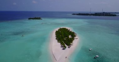 İnsansız hava aracından küçük adalara bakıyorum. Koh Samui 'ye yaz gezisi, Tayland, Asya.