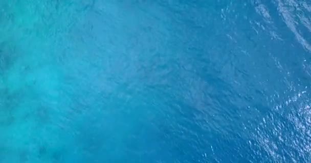 Mit Blick Auf Plätscherndes Wasser Sommerliche Meereslandschaft Auf Den Malediven — Stockvideo