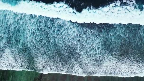 Kijk Naar Stromende Zeegolven Natuur Van Bali Indonesië — Stockvideo