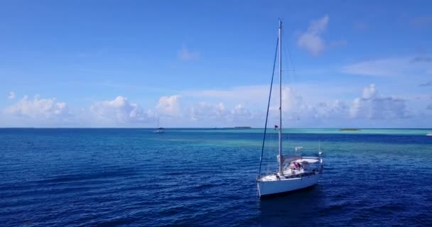 Zeilschip Blauwe Zee Exotische Zomerreis Naar Bali Indonesië — Stockvideo