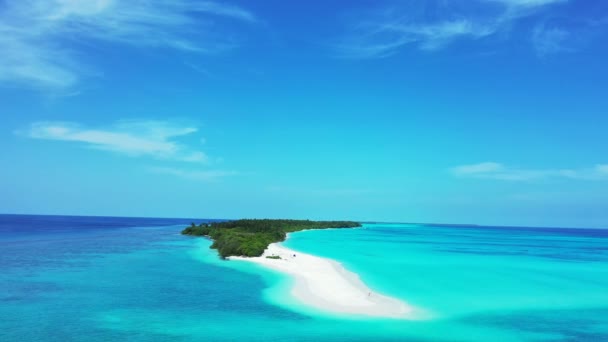 Letnia Scena Bali Indonezji Egzotyczna Tropikalna Wyspa Żywą Błękitną Wodą — Wideo stockowe