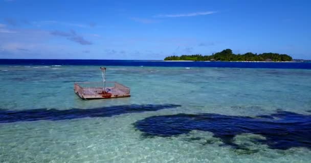 Maldivas Areia Branca Praia Ilhas Tropicais Com Drone Aéreo Voando — Vídeo de Stock