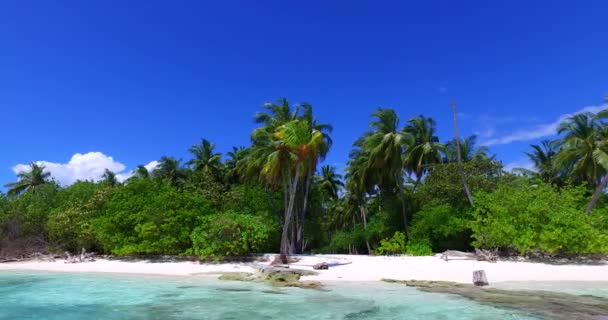Calme le bord de mer pendant la journée. Voyage tropical à Bali, Indonésie.