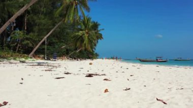 Ada sahnesi. Tayland 'da boş zaman. 