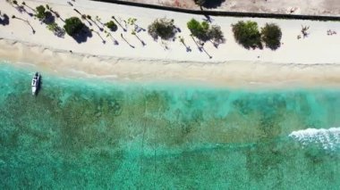 Tropikal cennet adasının en iyi manzarası. Yaz seyahati konsept görüntüleri