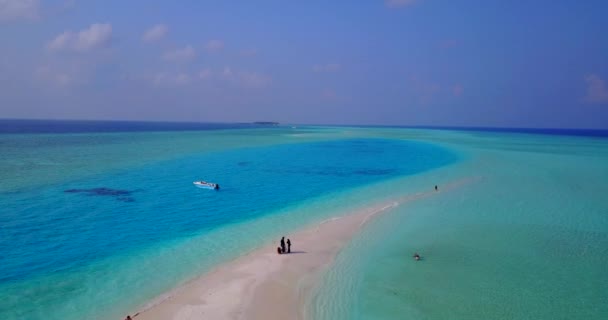 Maledivy Bílý Písek Pláž Tropické Ostrovy Rekreační Ostrov Aqua Moře — Stock video
