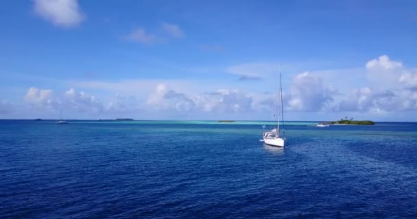 Jacht Blauwe Zee Bahama Idyllisch Caribisch Gebied — Stockvideo