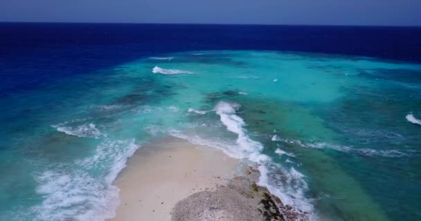 Uitzicht Van Bovenaf Heldere Blauwe Oceaan Golven Boracay Exotische Eiland — Stockvideo