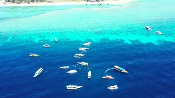 Gruppe Von Yachten Blauen Meer Sommerentspannung Bora Bora Französisch Polynesien — Stockvideo