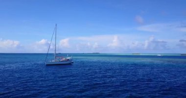 Tropik güneşli deniz manzarası. Koh Samui huzurlu sahne, Tayland.