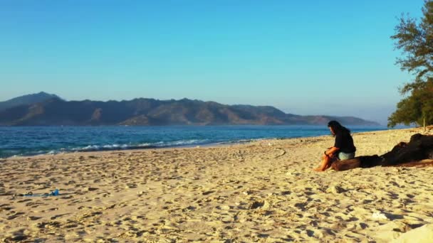 Schöne Asiatin Sonnenuntergang Strand Sommerurlaub Thailand — Stockvideo