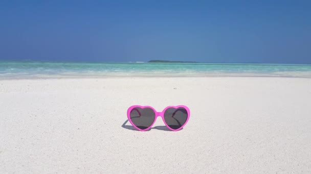Óculos Sol Moda Praia Conceito Viagem Natureza Tropical Das Bahamas — Vídeo de Stock