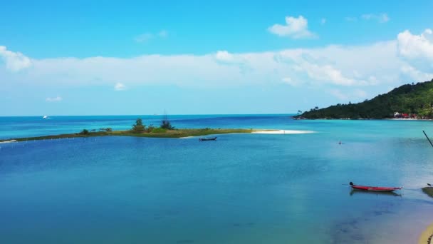昼間は穏やかな海の景色 バリ島の自然シーン — ストック動画