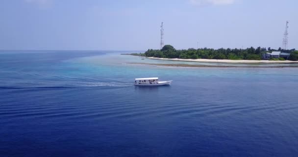 Isla Bordeada Breawater Naturaleza Bali Indonesia — Vídeos de Stock