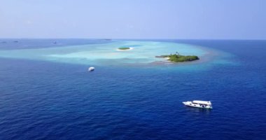 Parlak deniz manzarası. Endonezya 'nın Idyllic doğası.