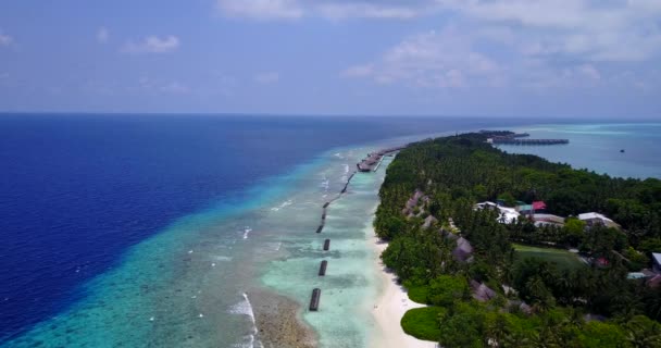 Egzotyczne Bungalowy Nad Tropikalną Wyspą Long Island Kambodży Azja — Wideo stockowe