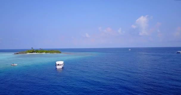 Pequeños Yates Anclados Mar Azul Vacaciones Samui Tailandia — Vídeos de Stock