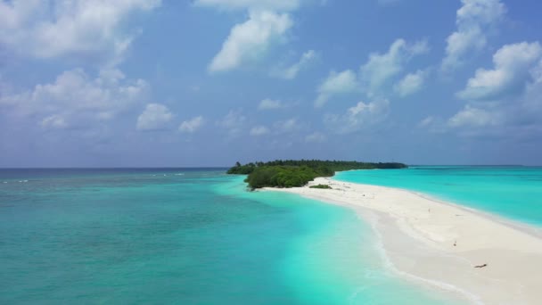 Vista Superior Isla Verde Con Mar Azul Turquesa Viaje Exótico — Vídeos de Stock